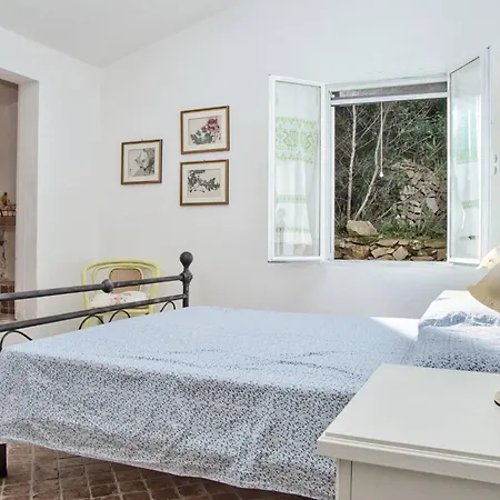Marinella Porto Pollo Sea View Villa