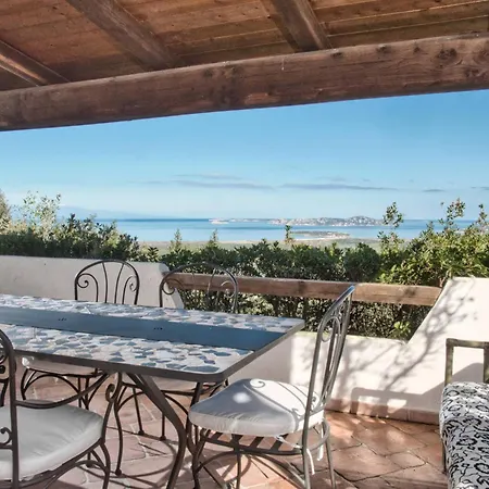 Vila Marinella Porto Pollo Sea View Barrabisa
