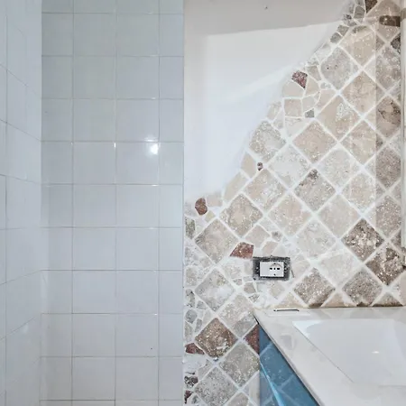 Marinella Villa Barrabisa