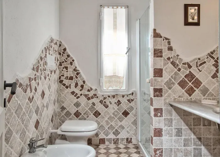 ヴィラ Marinella *