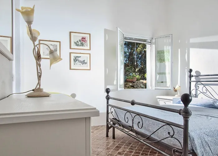 Marinella ヴィラ Barrabisa