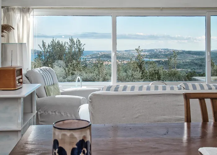 ヴィラ Marinella *